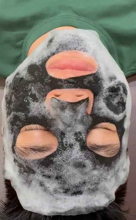 Bubble Mask Treatment
